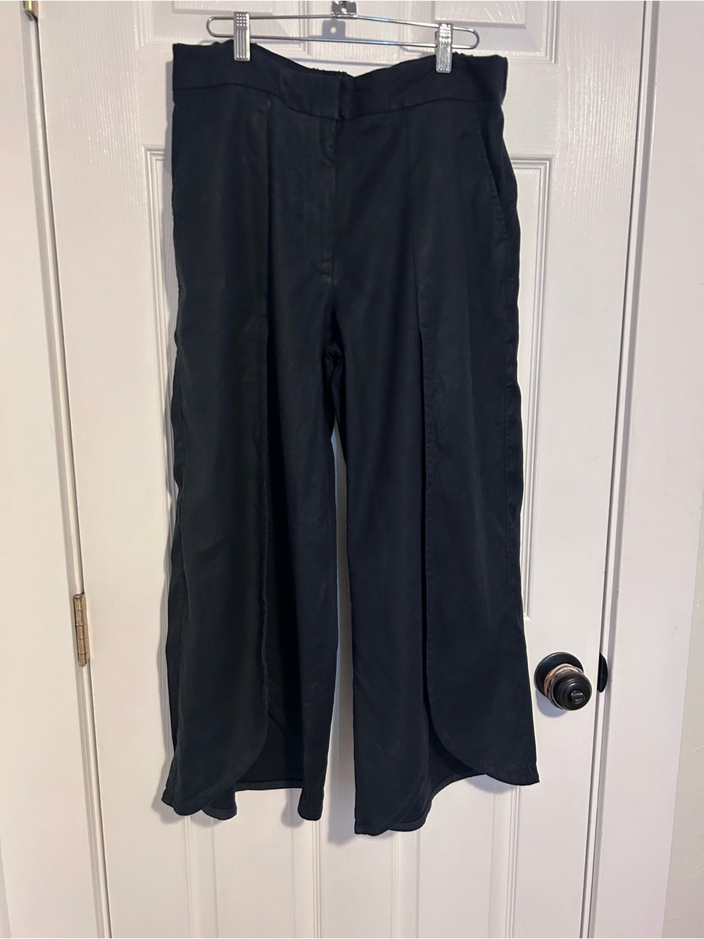 Maeve by Anthropologie Linen-Blend Draped Volume Trousers